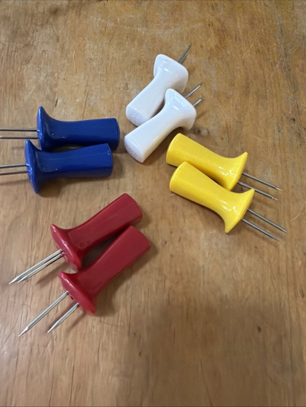 Push Pin Corn on the Cob Holders Set of 4 Pairs Skewers 2 Prongs